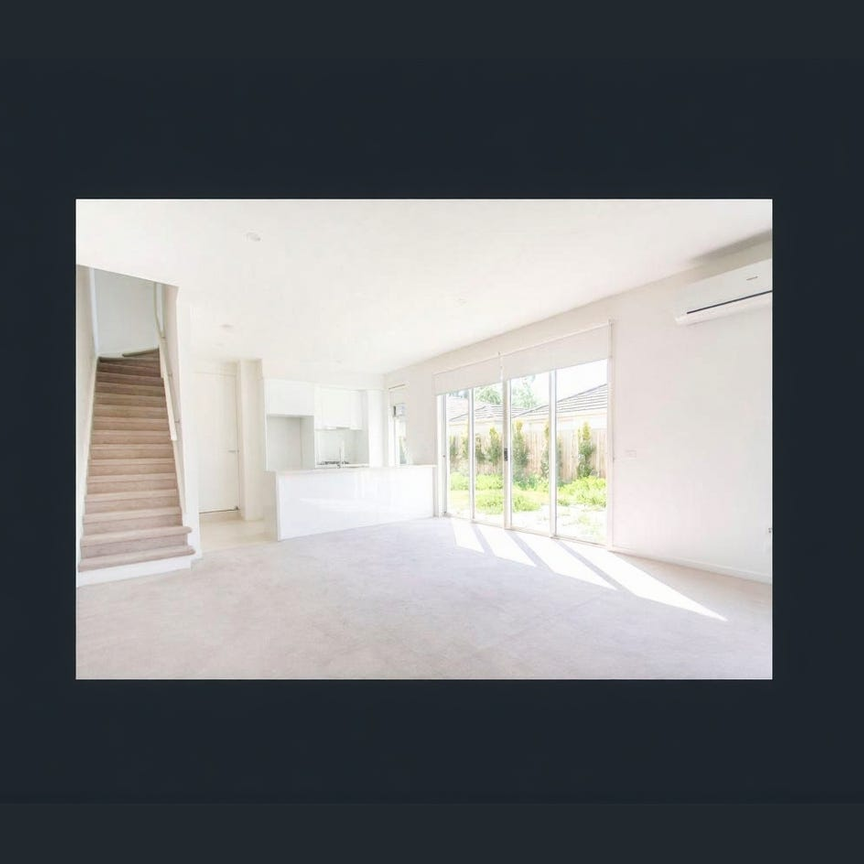 A Rental Opportunity Not To Be Missed - AVAILABLE NOW ! - Photo 1