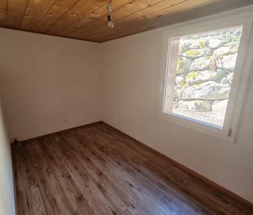 Charmante 4.5-Zimmer-Wohnung mit Bergsicht, Sitzplatz und viel Char... - Foto 3