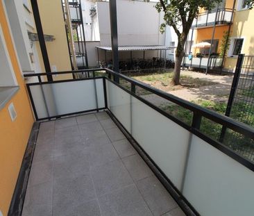 Perfekt für Singles - 1 Zimmer im EG mit Balkon und Fassadenvollwär... - Photo 3