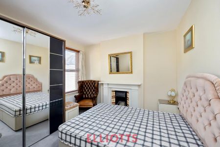 4 bedroom terraced house to rent - Photo 3