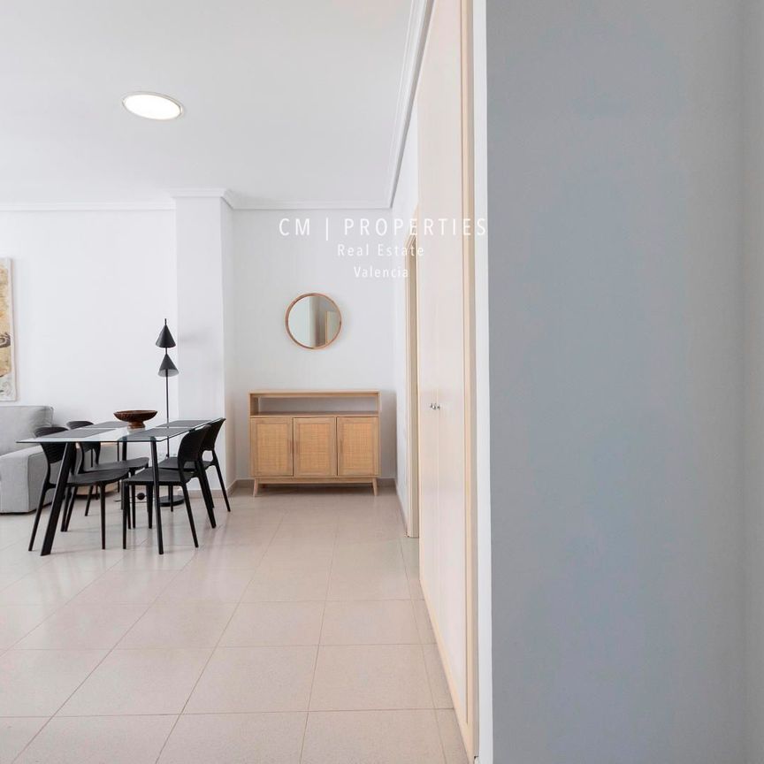 Piso de alquiler en Marti, Gran Via - Photo 1