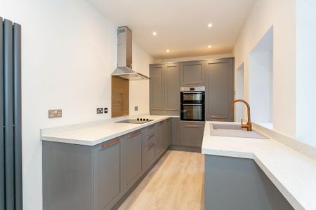 2 bedroom terraced house to rent - Photo 5