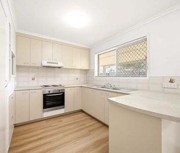 3 Bedroom Airconditioning Spacious Home - Photo 6