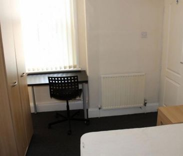 4 bedroom house to rent - Photo 4