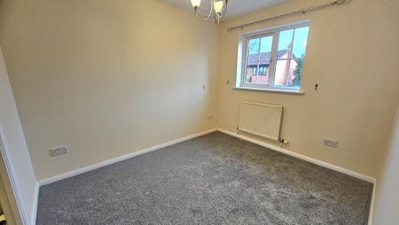 3 bedroom detached house to rent - Photo 4