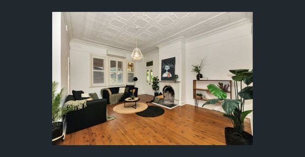 A Resort-Style Historic Homestead in the Heart of Gunnedah - Photo 1