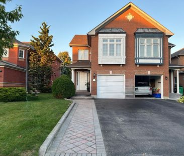 For Lease - 122 Pressed Brick Drive, Brampton, Ontario - Photo 3