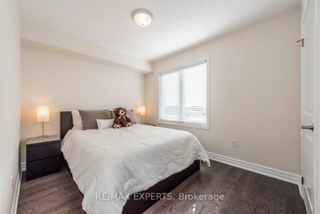 37 Juneau Street - Photo 3