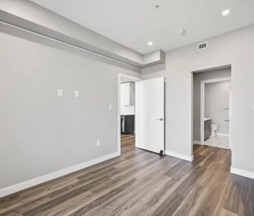 University Heights — 3 Bed 2 Bath - C3 - Photo 3