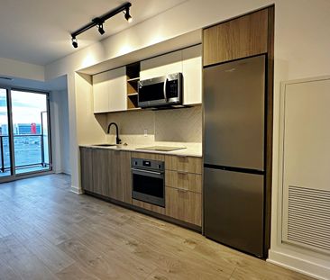 For Lease - 36 Zorra Street Unit# 501, Toronto, Ontario - Photo 5