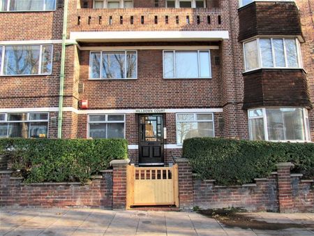 14 Hilldown Court, Streatham High Road, London, SW16 3NU - Photo 2