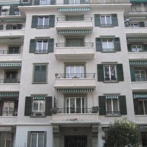 2.5 room apartment in Carouge - Photo 2