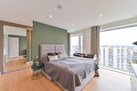 4 bedroom flat to rent - Photo 3