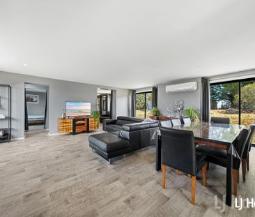 2 Bedroom Country Home only minutes out of Queanbeyan - Photo 1