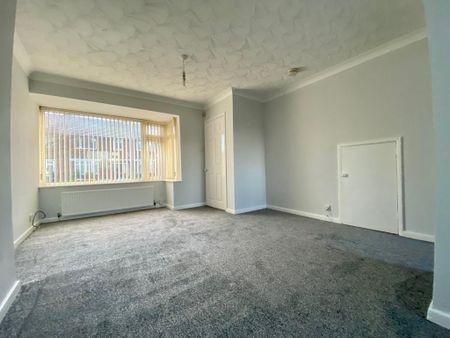 3 bedroom terraced house to rent - Photo 2