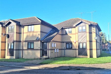 Gordon Court - Photo 4