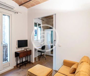 Piso de alquiler en Carrer del Dr. Giné I Partagàs, La Barceloneta - Photo 2