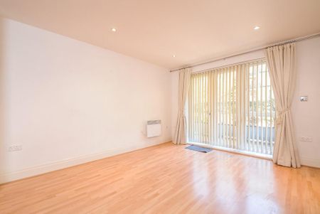 Seven Kings Way, Kingston Upon Thames KT2 - Photo 2