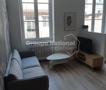 T1 BIS MEUBLÉ CALME ET LUMINEUX COTÉ COURS SANS VAV, - Photo 2