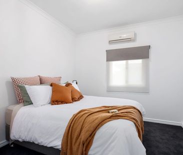 Charming Home with Huge Powered Shed, Spa Pool & Rear Lane Access - Photo 6