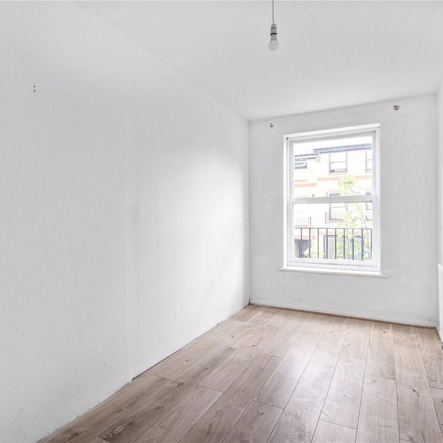 Edmeston Close, Hackney, London, E9 5TL - Photo 1