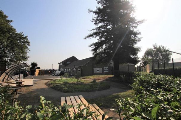 1 bedroom house of multiple occupation to rent - Photo 1