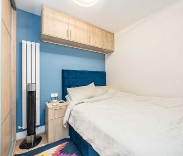 Studio to rent - Photo 6