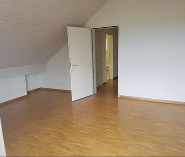 MIETEN OHNE KAUTION - Grosszügige Dachwohnung mit schöner Aussicht - Photo 4