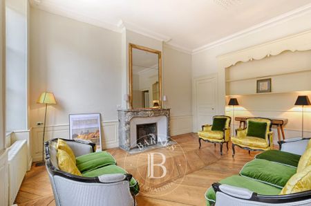 Location Maison 11 pièces 324m² NANCY 54000 - Photo 2