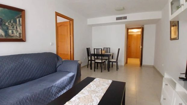 Apartamento de alquiler en Calle Intendencia, Casco Antiguo - Photo 1