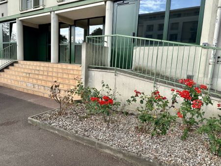 Location Appartement 2 pièces 40m² LIMOGES 87000 - Photo 3