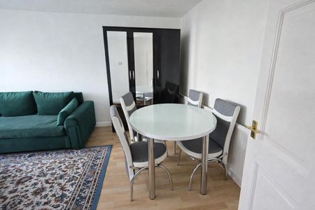 Douglas Road, London N22 - Photo 2