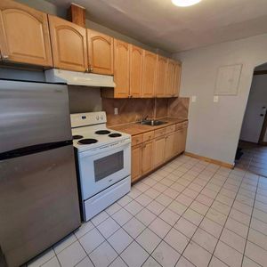 2 CH - 1 SDB - Montréal - $1,145 /mo - Photo 3