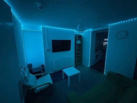 4 bedroom terraced house to rent - Photo 1