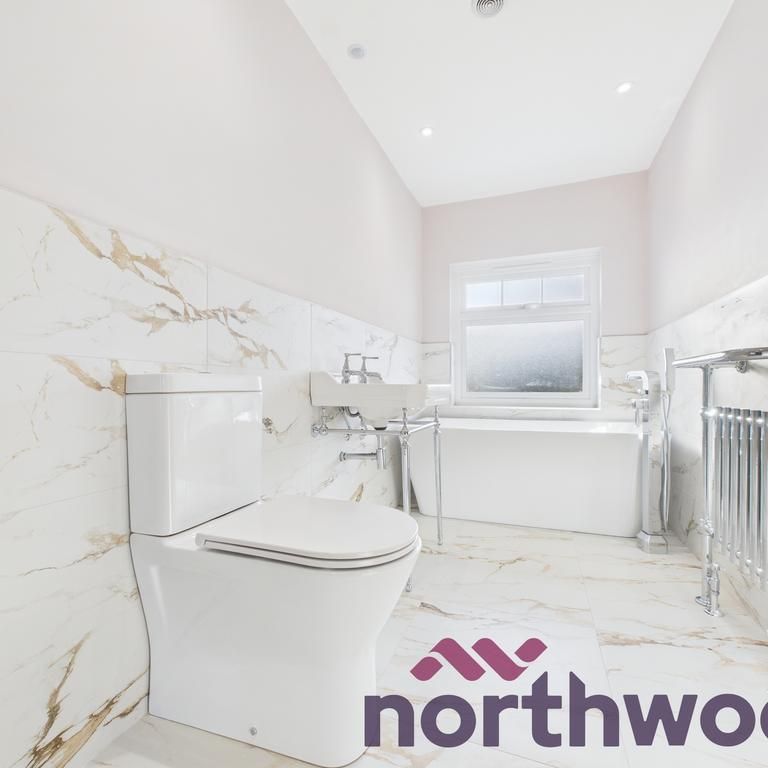 2 bedroom semi-detached house to rent - Photo 1