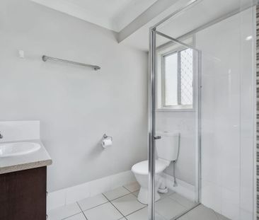 601m2 Block Beautiful Home...Move in Ready - Photo 1