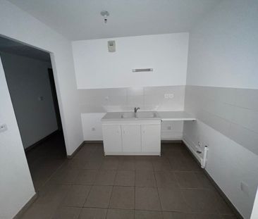 Location - Appartement T3 - 67 m² - Hérimoncourt - Photo 6