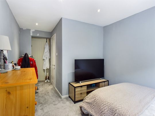 Pennant Street, Ebbw Vale, Blaenau Gwent - Photo 1