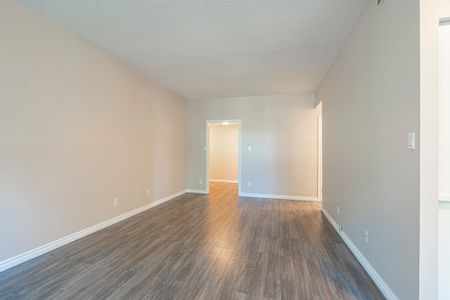 For Lease - 200 Limeridge Road Unit# 105, Hamilton, Ontario - Photo 3