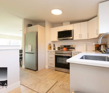 2708 Hope Street, Port Moody - Photo 6