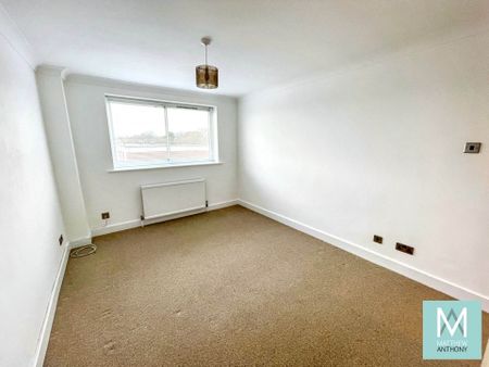 Grand Avenue, Worthing - Photo 5