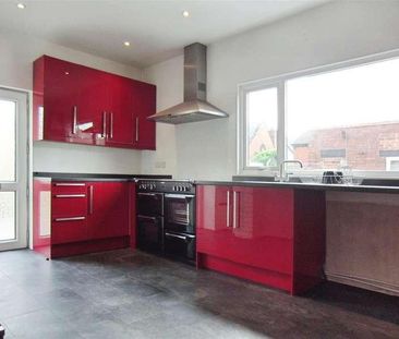 Tranquility Avenue, Crossgates, Leeds, LS15 - Photo 6