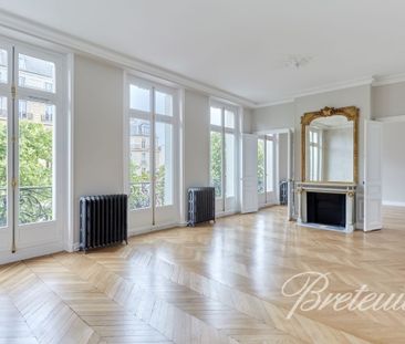 Maison à louer à Paris 8Ème - Photo 4