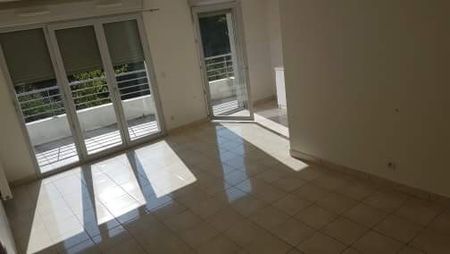 Location Appartement 2 pièces 45m² BOURG LES VALENCE 26500 - Photo 5