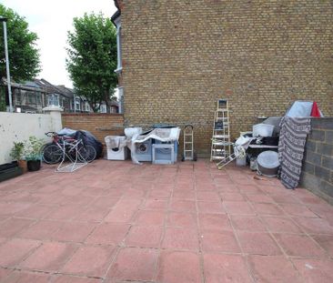 House share to rent - Photo 6