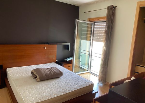 2 bedroom flat with good access located in Cacia!