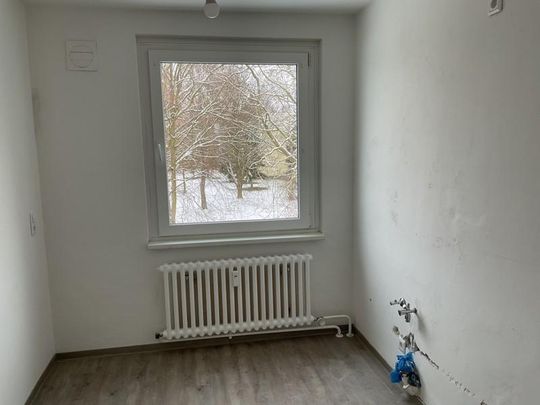 Gut geschnittene 3-Zimmer Wohnung mit Balkon - Photo 1