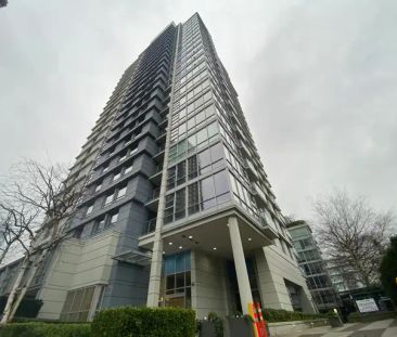 Icon 1 | 638 BEACH CRES, Vancouver - Photo 1