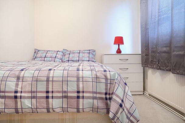 RM5 Ronald Street | Shadwell | London | E1 0DT - Photo 1