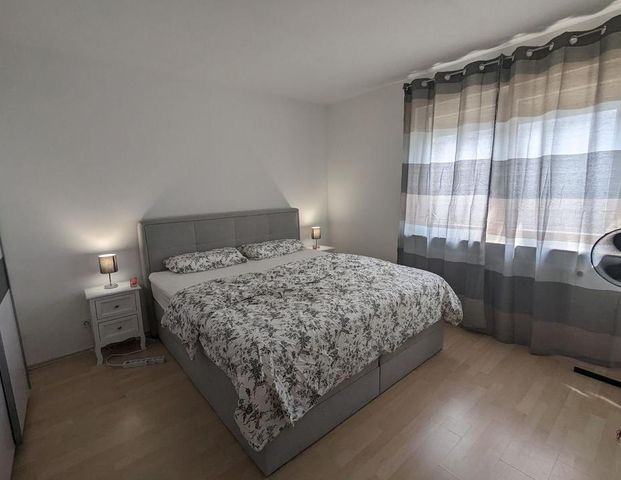 Charmante 3-Zimmer-Wohnung mit Einbauküche - Foto 1